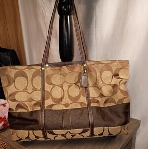 Vintage Coach Tan and Brown Signature Tote With Rainbow Interior